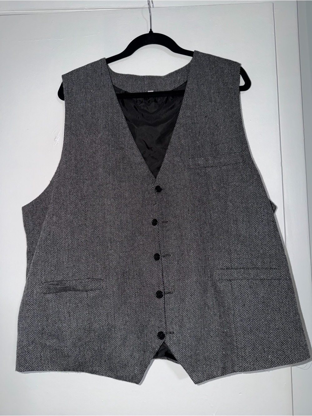 Men's Gray Wool Blend Vest - Classic Tailored Waistcoat - Picture 3 of 4